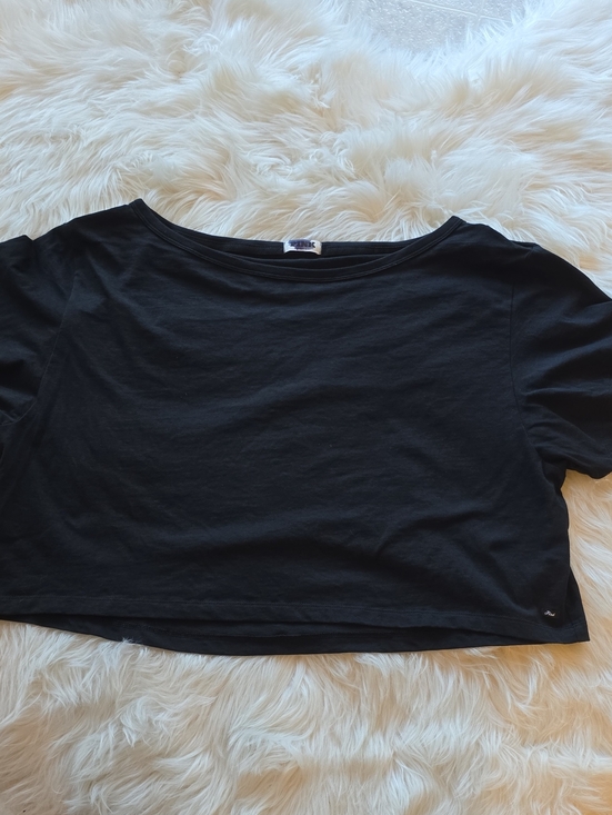 PINK Victoria's Secret Tops - PINK Victoria's Secret Black Cropped Boatneck Tee SIZE XL